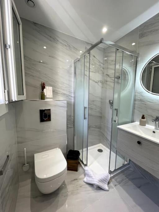 Climatise Avec Parking, Au Coeur De Pietranera, A 500m, Bastia A 2km Appartement Ville-di-Pietrabugno